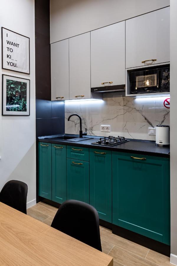 Emerald Lux Apartment. Liveinإلفيف المظهر الخارجي الصورة