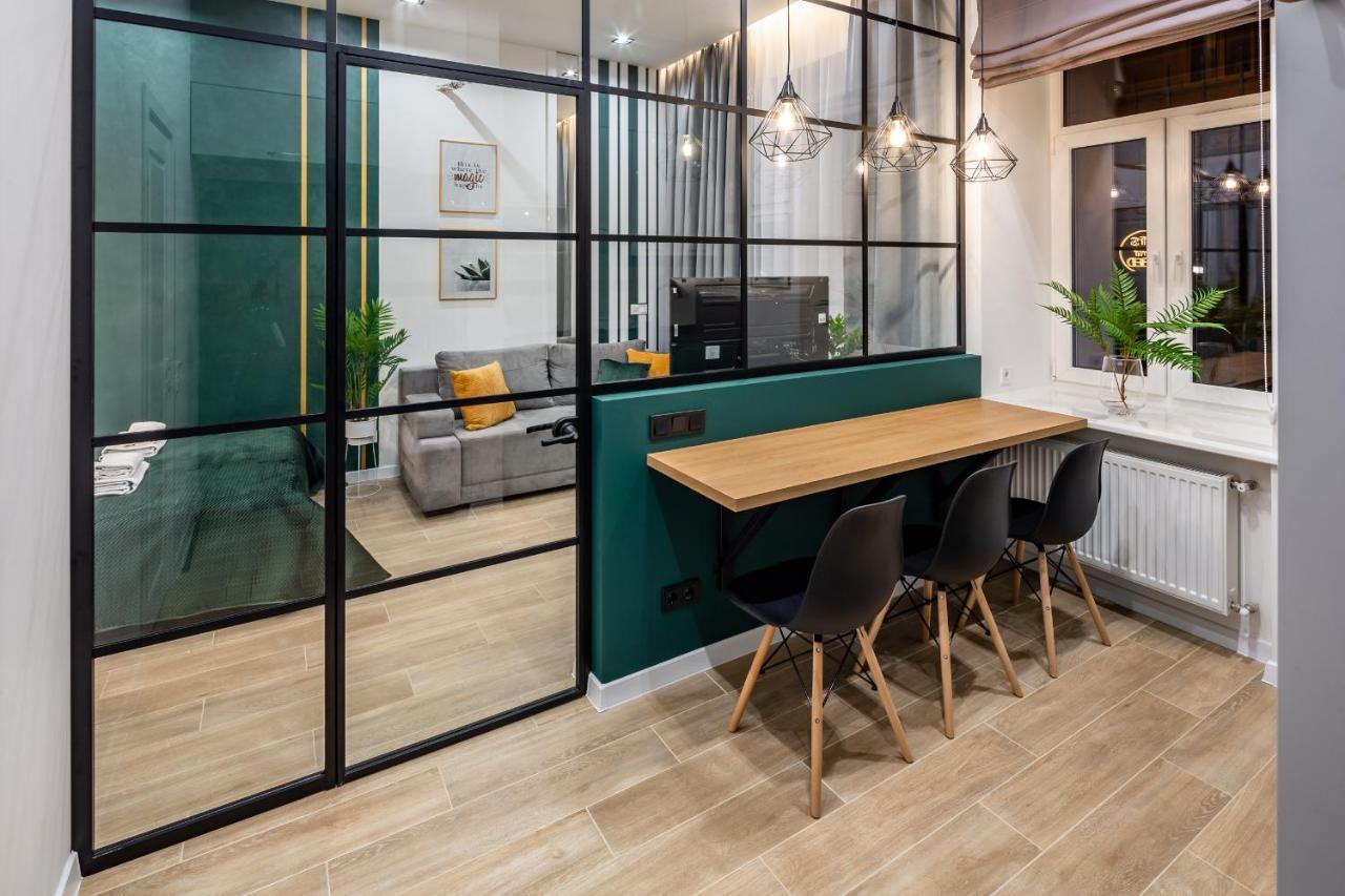 Emerald Lux Apartment. Liveinإلفيف المظهر الخارجي الصورة