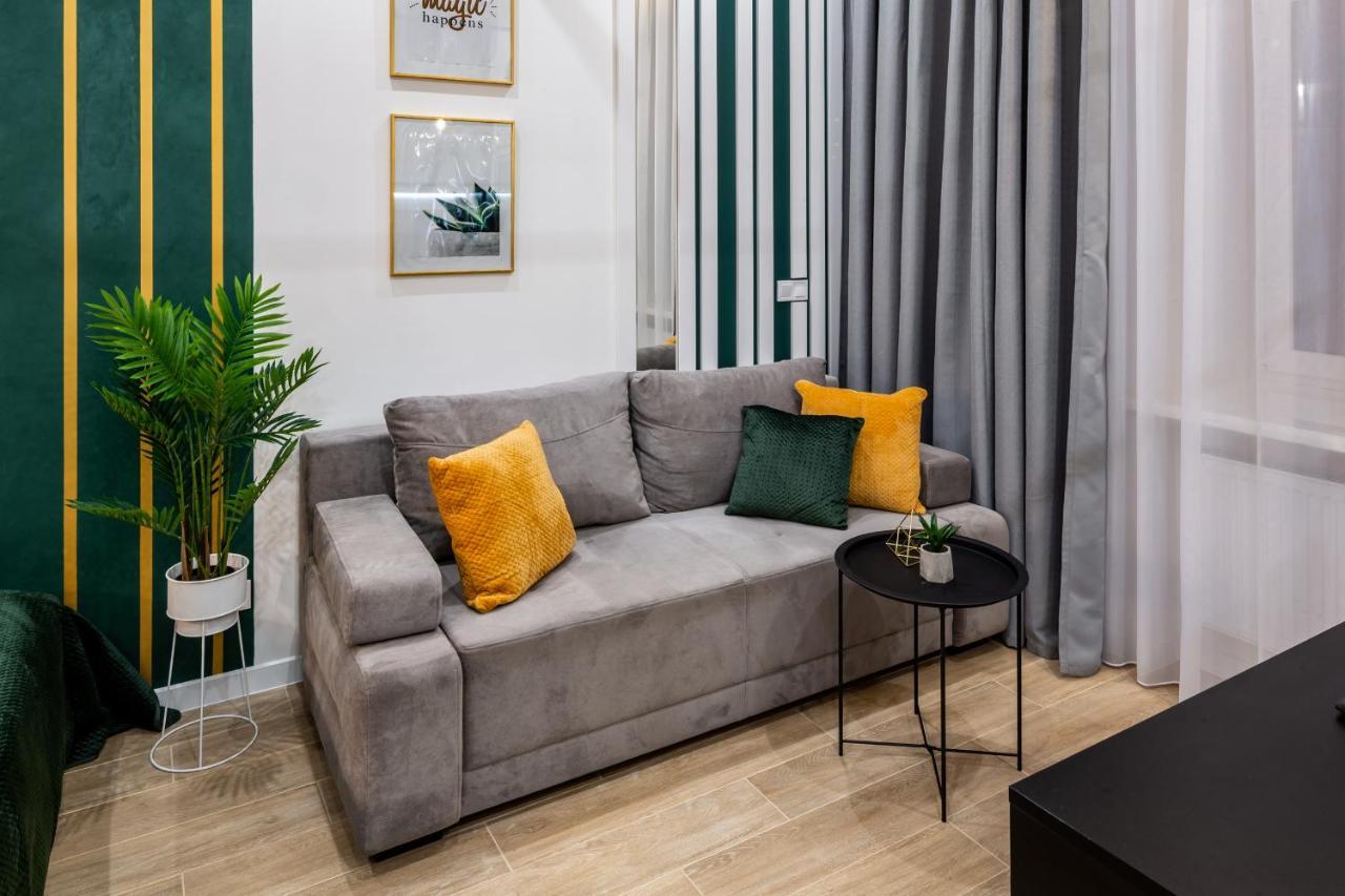 Emerald Lux Apartment. Liveinإلفيف المظهر الخارجي الصورة