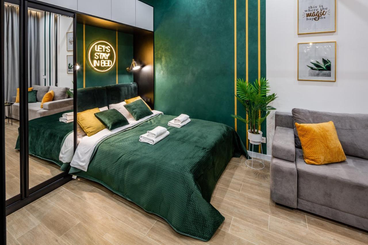 Emerald Lux Apartment. Liveinإلفيف المظهر الخارجي الصورة