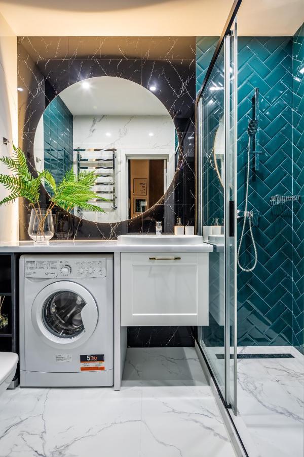 Emerald Lux Apartment. Liveinإلفيف المظهر الخارجي الصورة